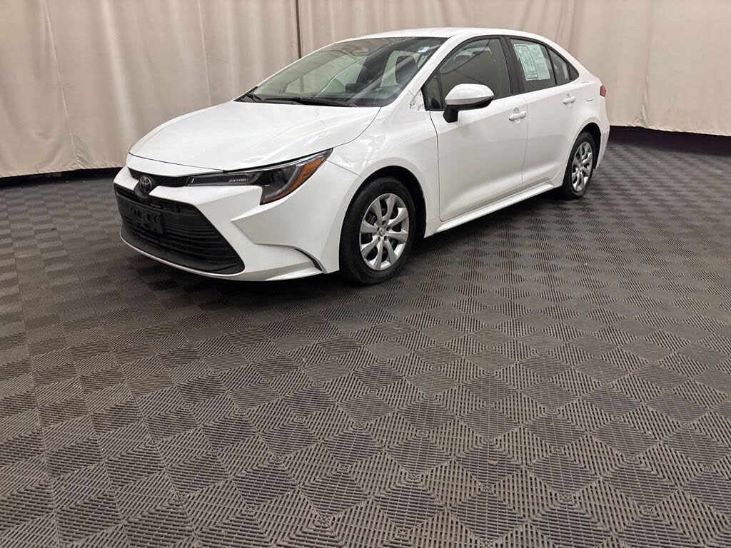 2024 Toyota Corolla LE FWD