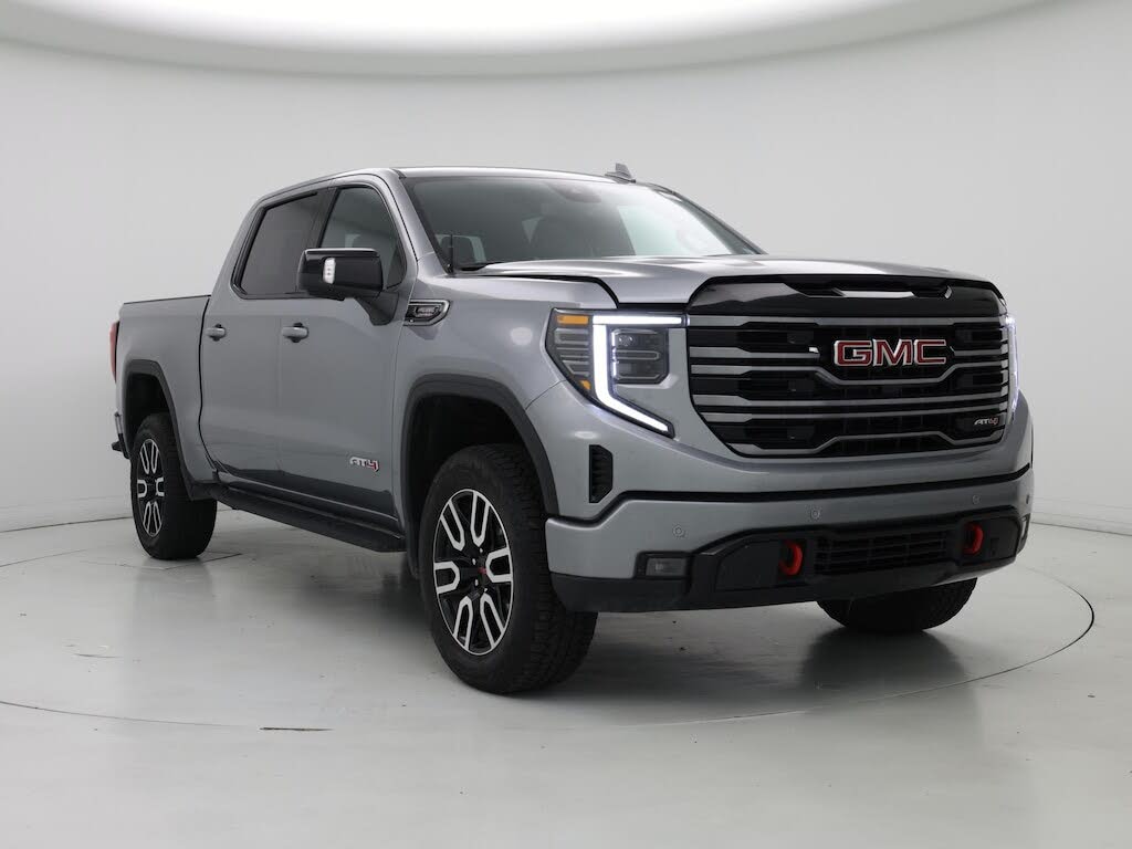 2025 GMC Sierra 1500 AT4 Crew Cab 4WD
