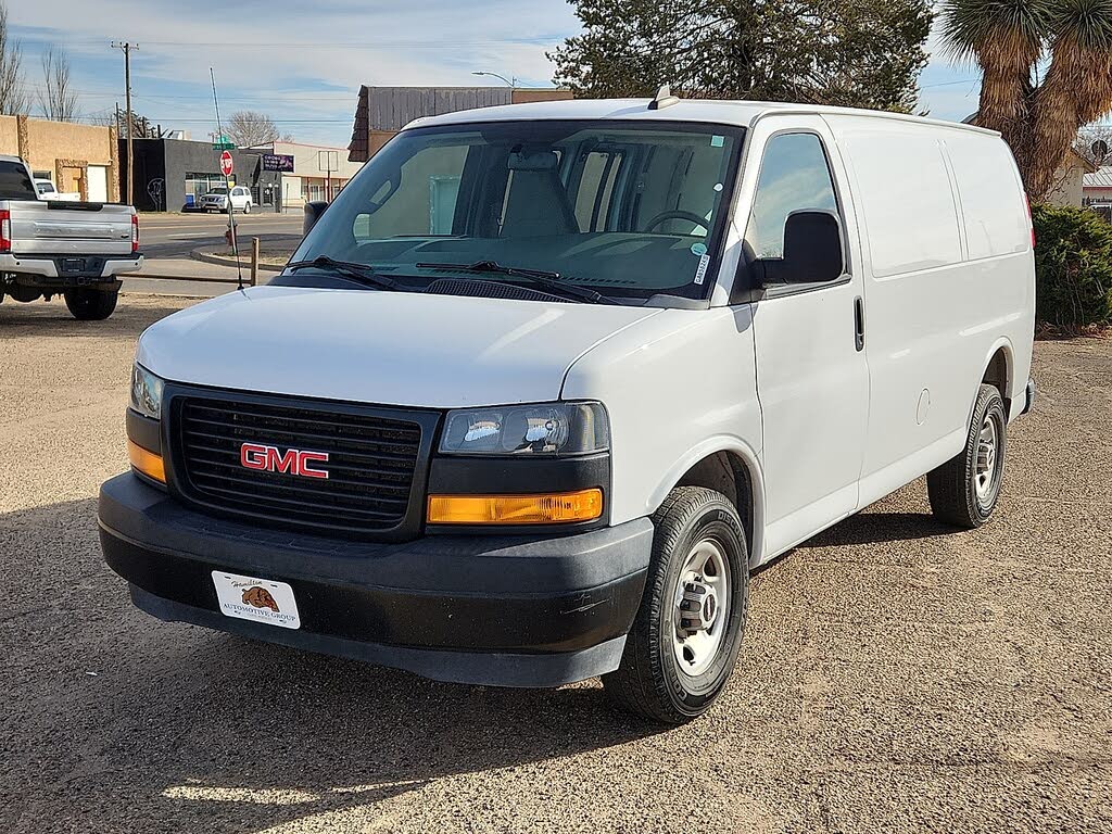 2020 GMC Savana Cargo 2500 RWD