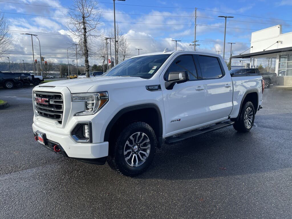 2020 GMC Sierra 1500 AT4 Crew Cab 4WD