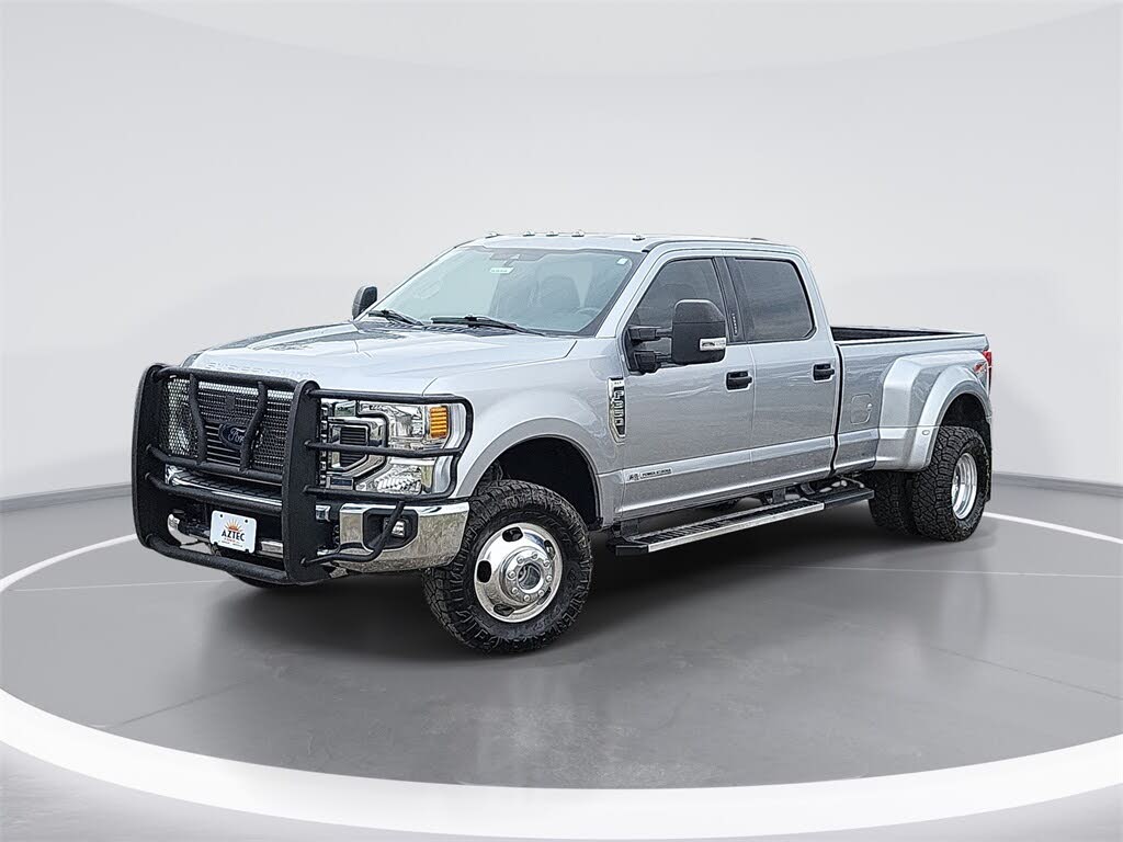 2022 Ford F-350 Super Duty XLT Crew Cab LB DRW 4WD