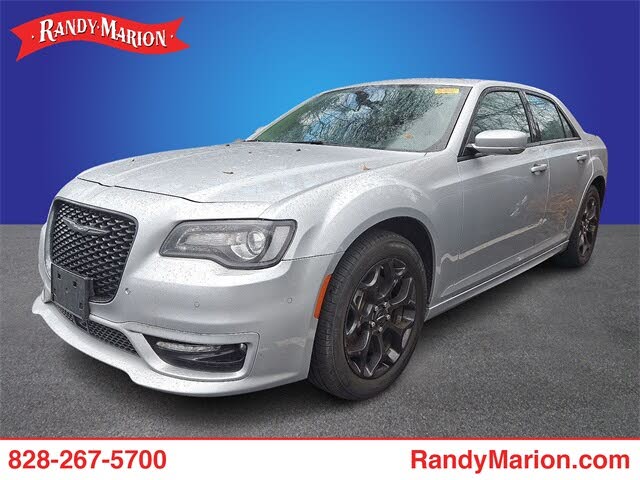 2023 Chrysler 300 Touring L AWD