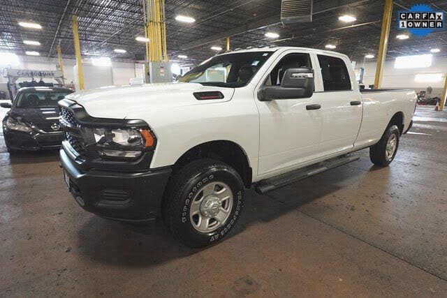 2024 RAM 3500 Tradesman Crew Cab LB 4WD