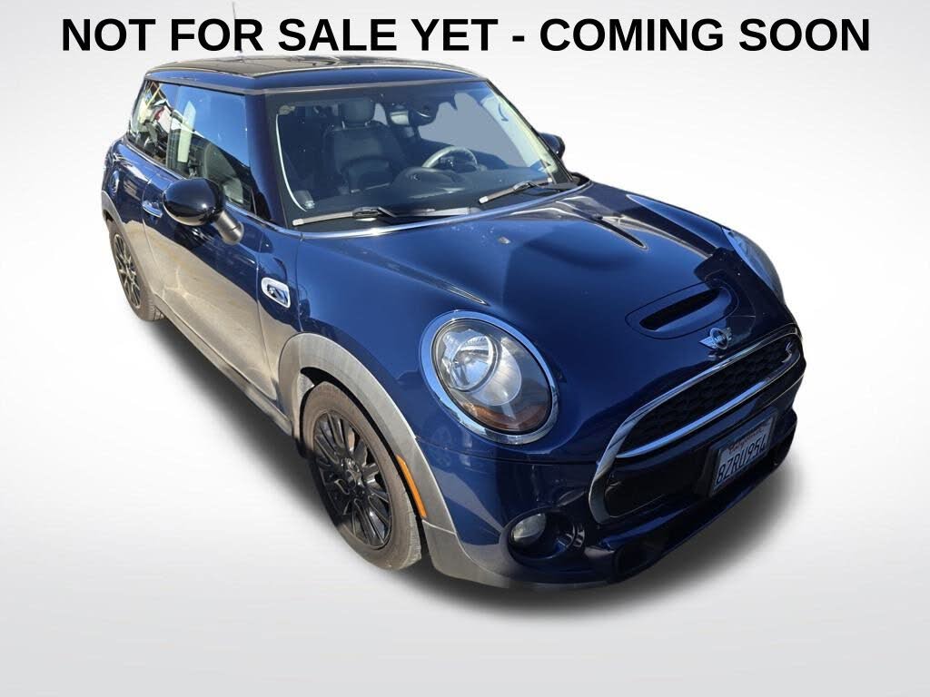 2015 MINI Cooper S 2-Door Hatchback FWD