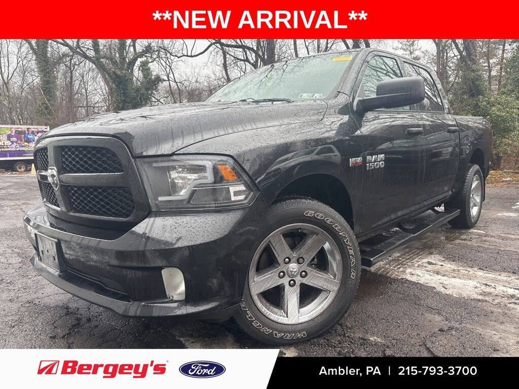 2018 RAM 1500 Express Crew Cab 4WD