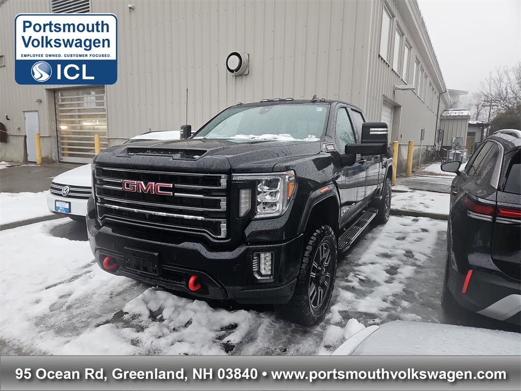 2020 GMC Sierra 3500HD AT4 Crew Cab 4WD
