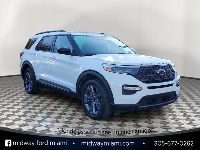2023 Ford Explorer XLT RWD
