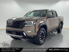 Nissan Frontier PRO-4X Crew Cab 4WD