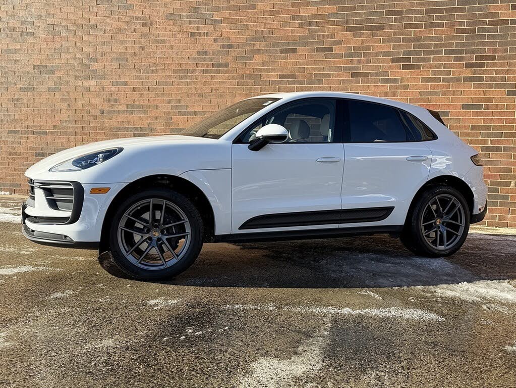 2025 Porsche Macan