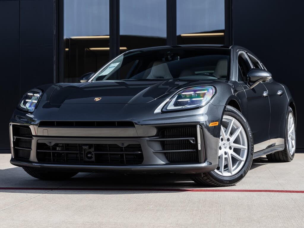 2025 Porsche Panamera