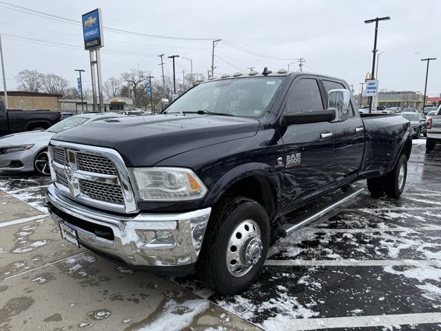 2014 RAM 3500 Laramie Crew Cab LB DRW 4WD