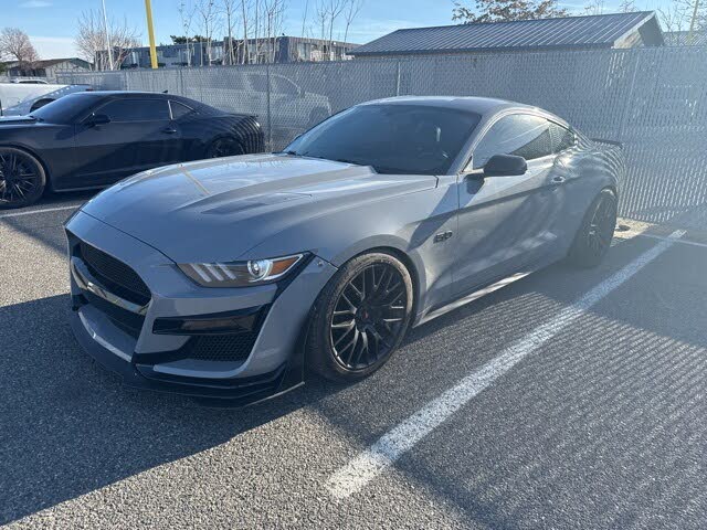 2016 Ford Mustang GT Premium Coupe RWD