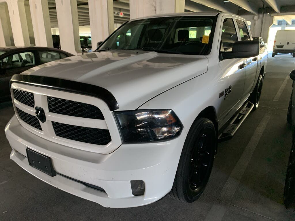 2019 RAM 1500 Classic Express Crew Cab RWD
