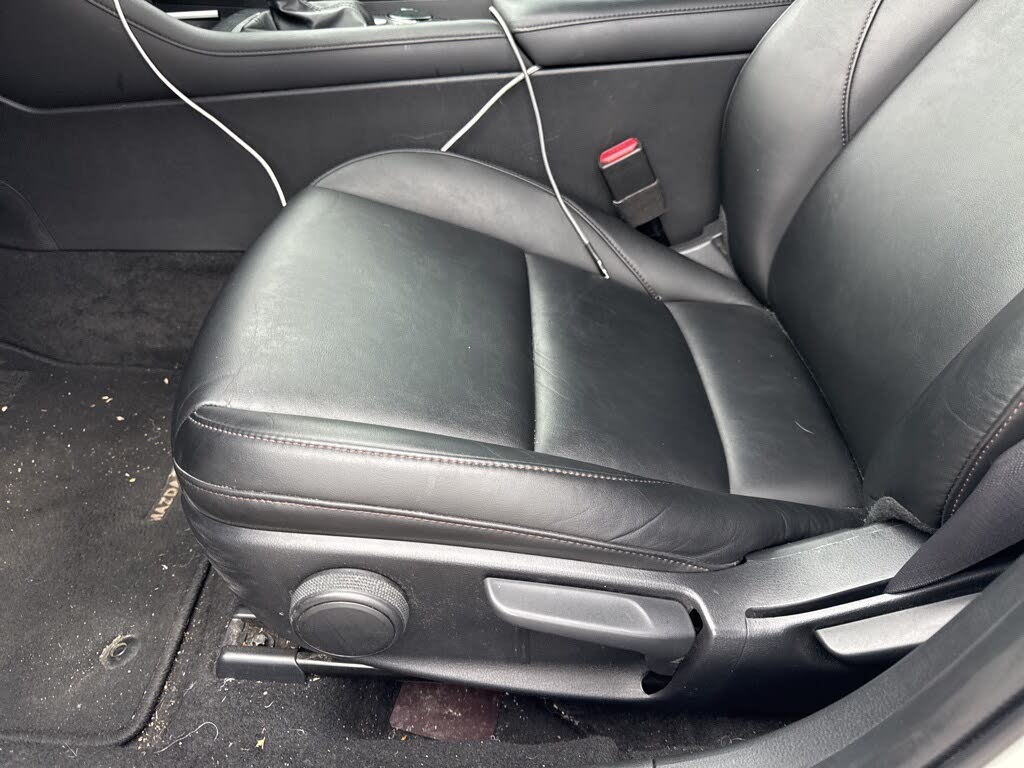 2021 Mazda MAZDA3 Select Sedan FWD