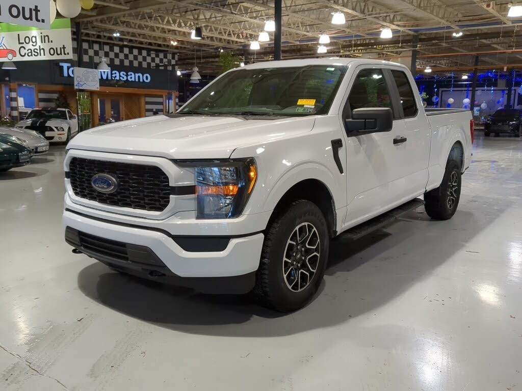 2023 Ford F-150 XL SuperCab 4WD