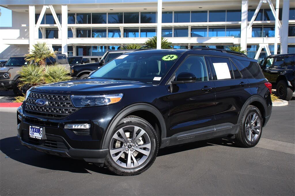 2024 Ford Explorer XLT RWD