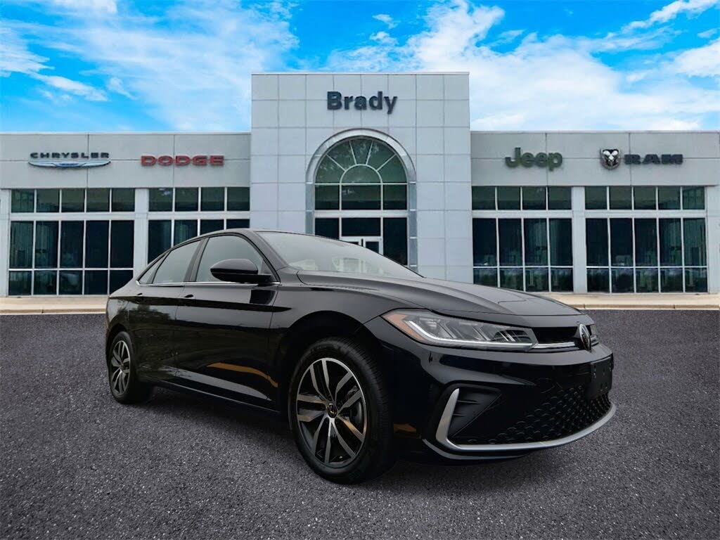 2025 Volkswagen Jetta SE FWD