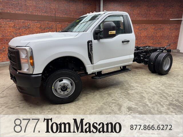 2026 Ford F-350 Super Duty Chassis