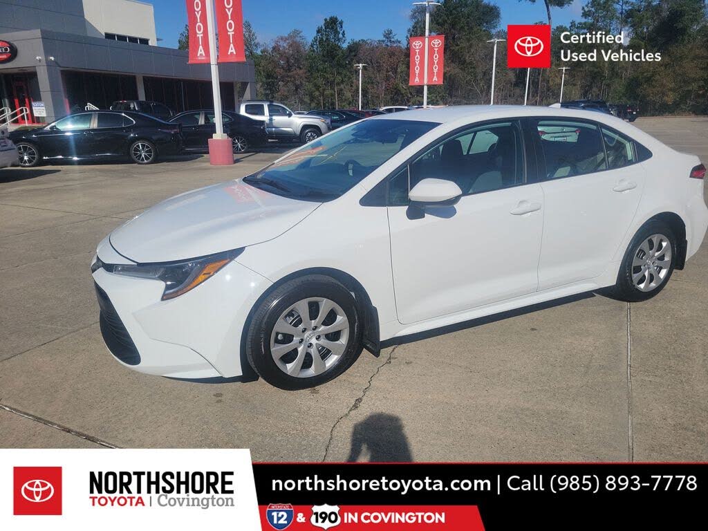 2026 Toyota Corolla LE FWD