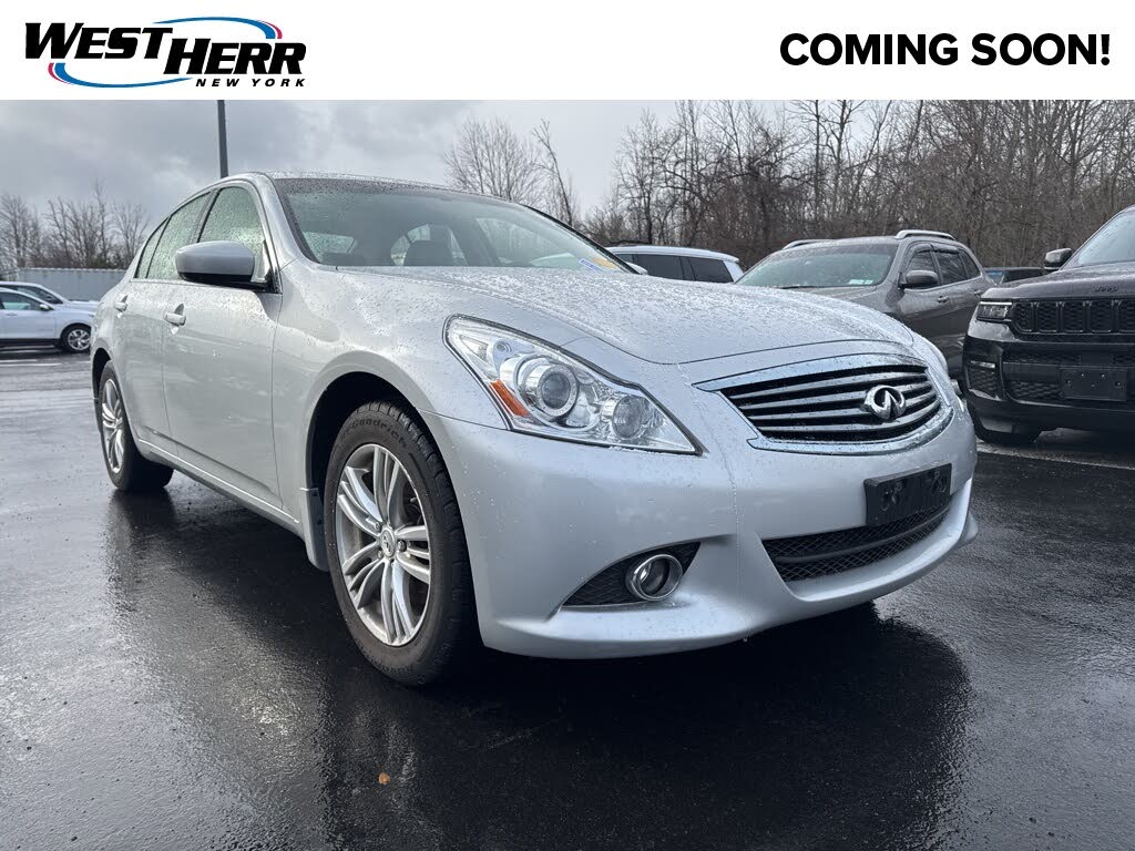 2011 INFINITI G37 x Sedan AWD