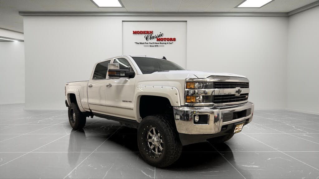2016 Chevrolet Silverado 3500HD LTZ Crew Cab 4WD