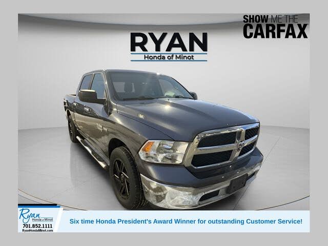2016 RAM 1500 SLT Crew Cab 4WD