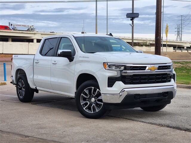 2022 Chevrolet Silverado 1500 LT Crew Cab 4WD