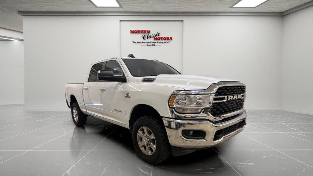 2022 RAM 2500 Big Horn Crew Cab 4WD
