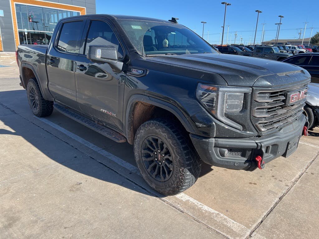 2023 GMC Sierra 1500 AT4X Crew Cab 4WD