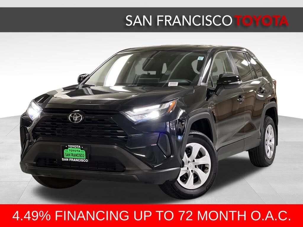 2024 Toyota RAV4 LE FWD