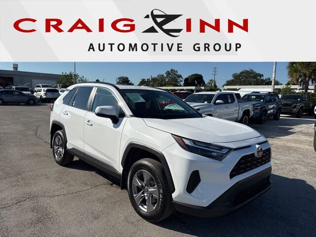 2025 Toyota RAV4 XLE FWD