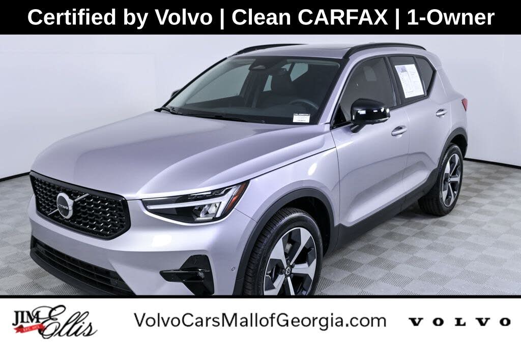 2026 Volvo XC40 B4 Plus FWD