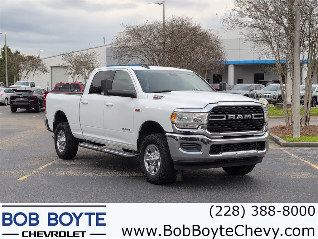 2022 RAM 2500 Big Horn Crew Cab 4WD