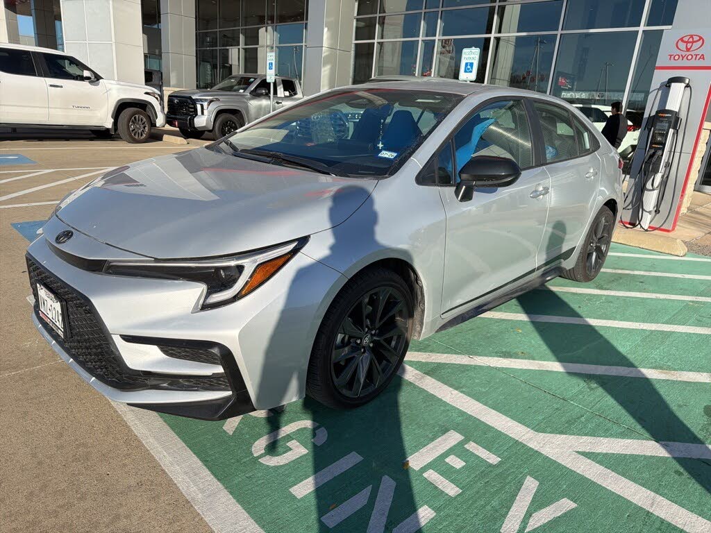 2024 Toyota Corolla SE FWD