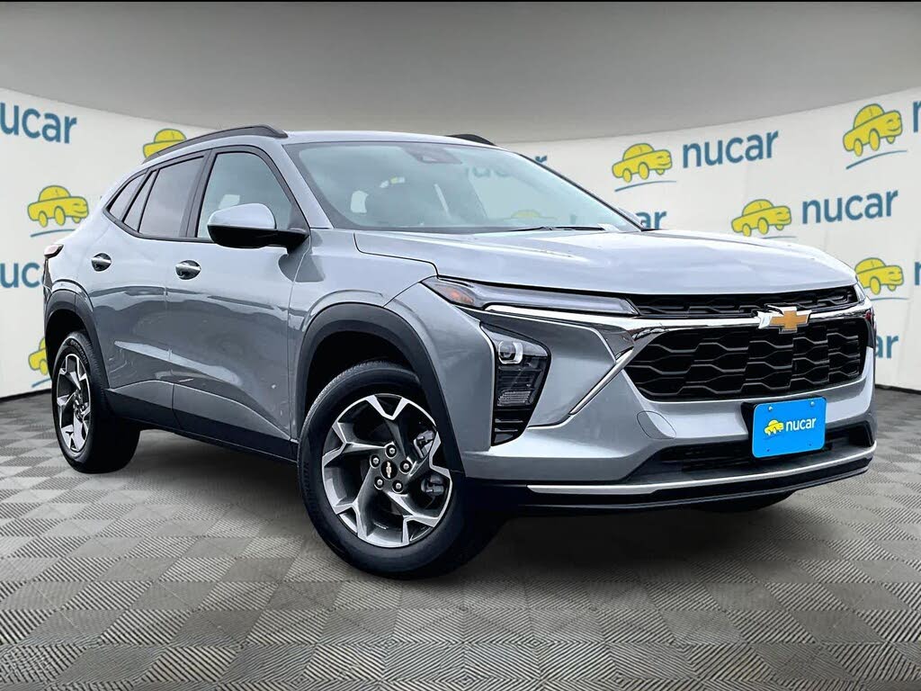 2025 Chevrolet Trax LT FWD