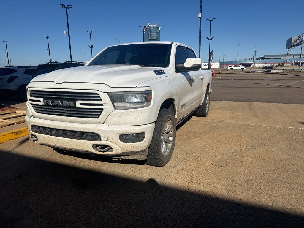 2023 RAM 1500 Laramie Crew Cab 4WD