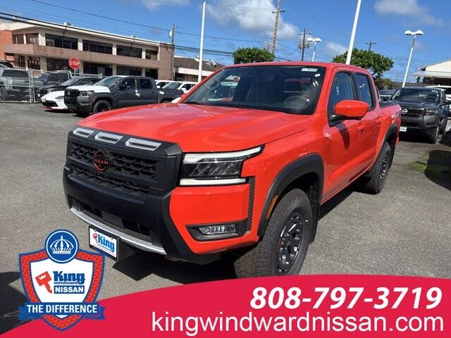2025 Nissan Frontier PRO-4X Crew Cab 4WD