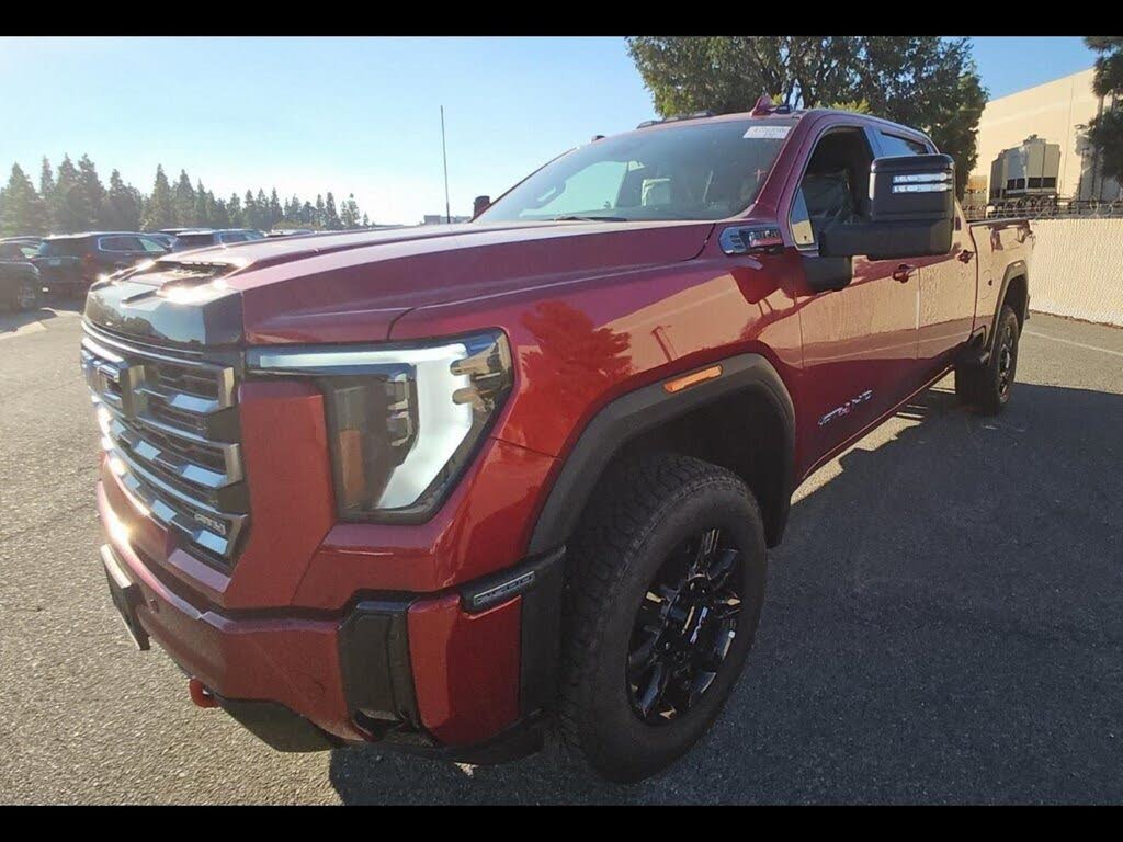 2026 GMC Sierra 2500HD AT4 Crew Cab 4WD