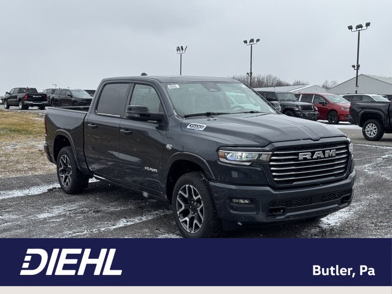 2026 RAM 1500 Laramie Crew Cab 4WD