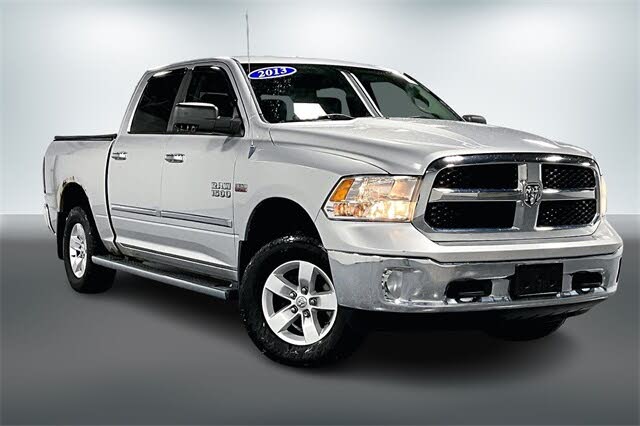 2013 RAM 1500 SLT Crew Cab 4WD