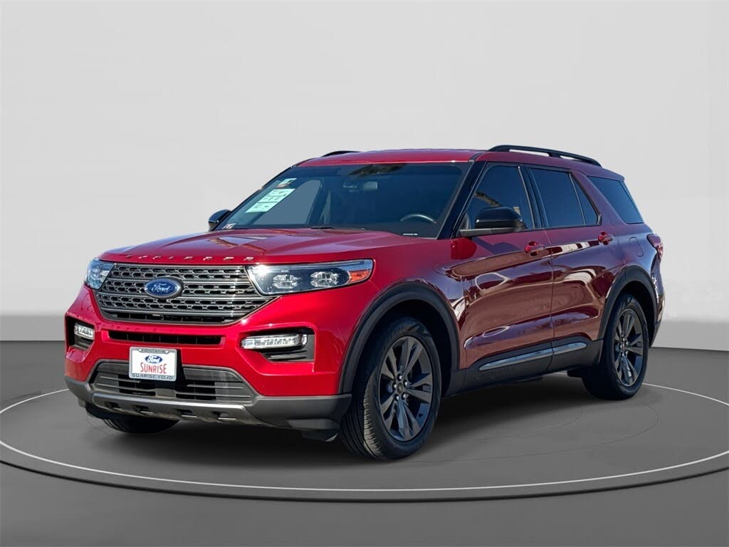 2022 Ford Explorer XLT RWD
