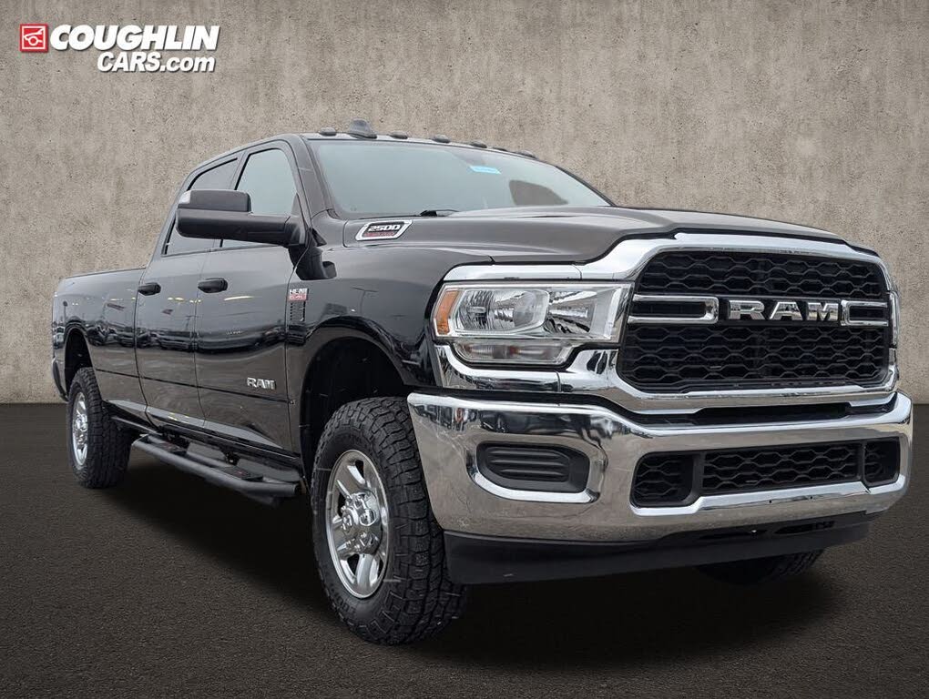 2022 RAM 2500 Tradesman Crew Cab LB 4WD