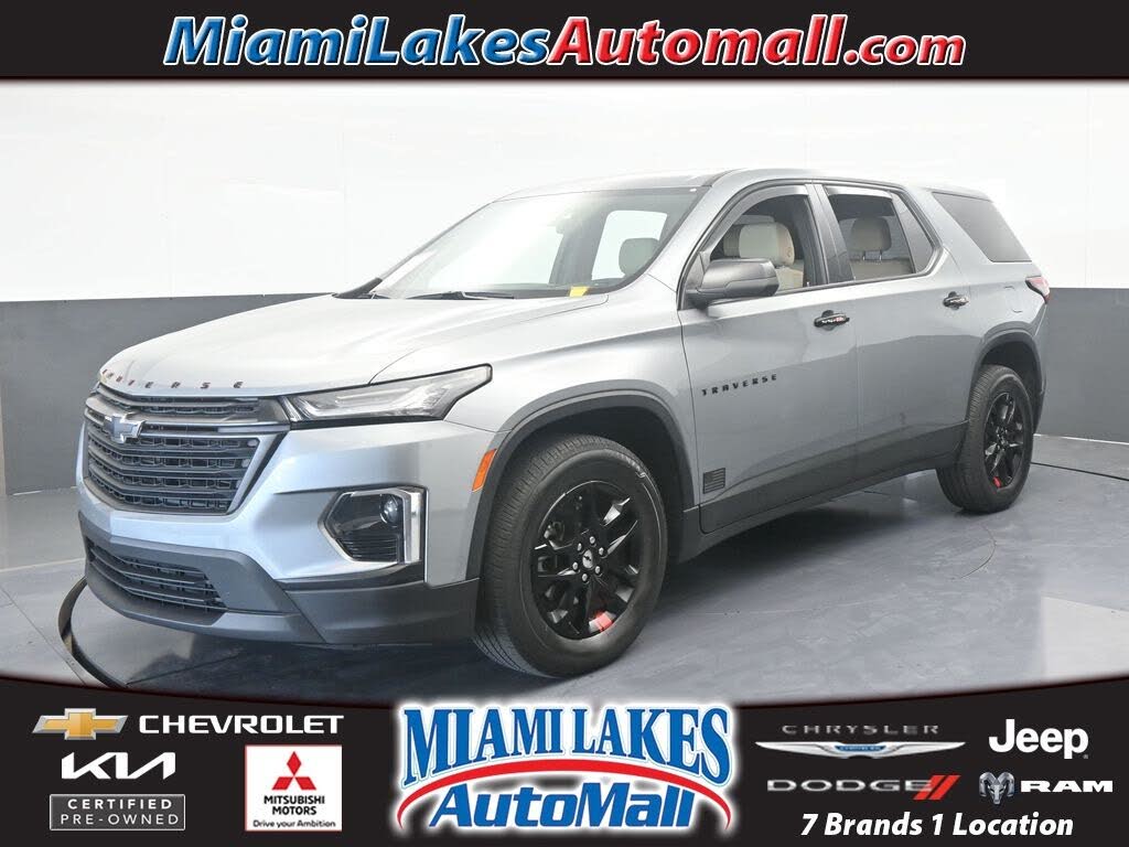 2023 Chevrolet Traverse LS FWD