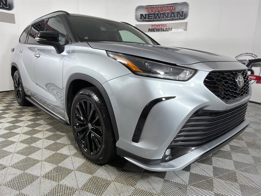 2023 Toyota Highlander XSE FWD