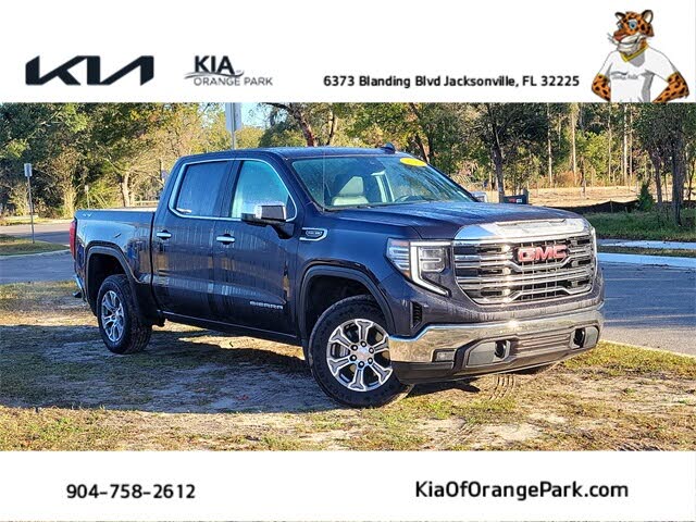 2024 GMC Sierra 1500 SLT Crew Cab 4WD