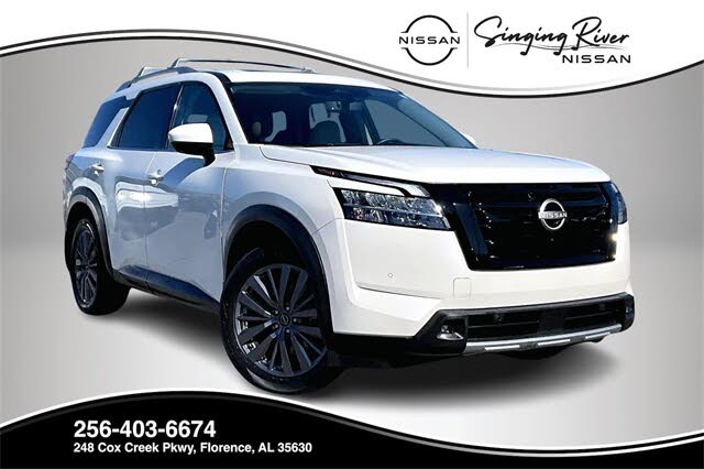 2024 Nissan Pathfinder SL FWD