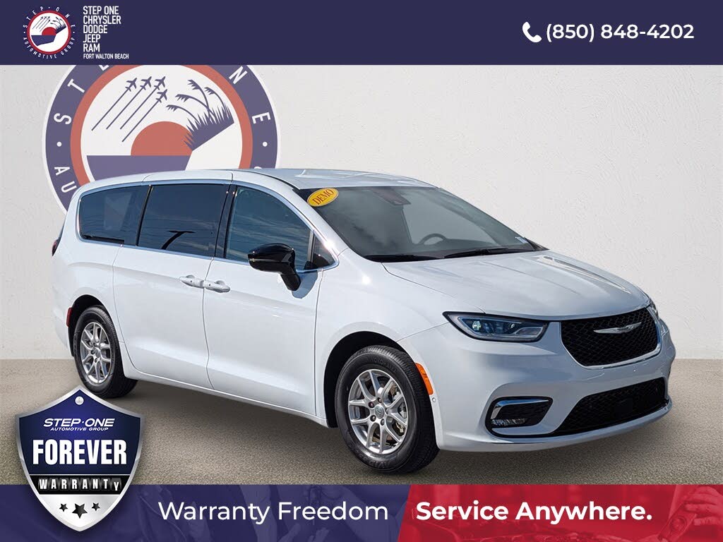 2026 Chrysler Pacifica Select FWD