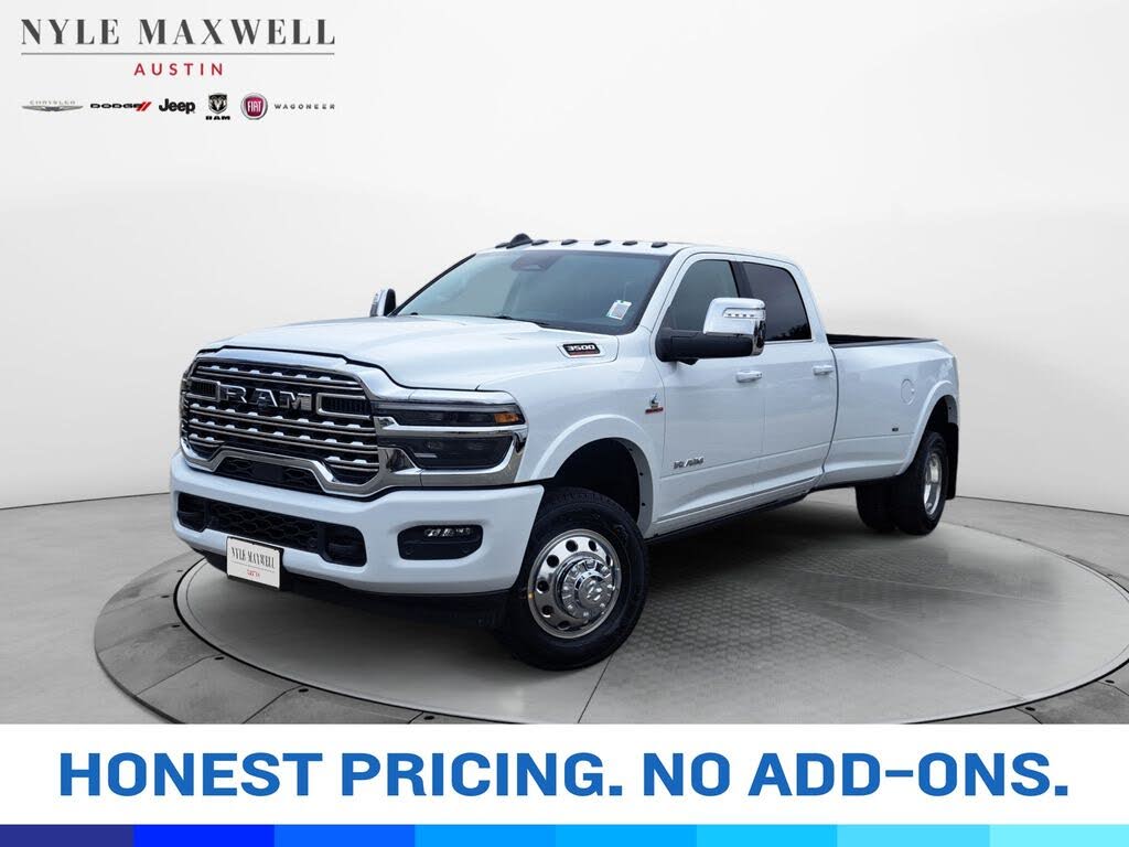 2026 RAM 3500 Limited Crew Cab LB DRW 4WD