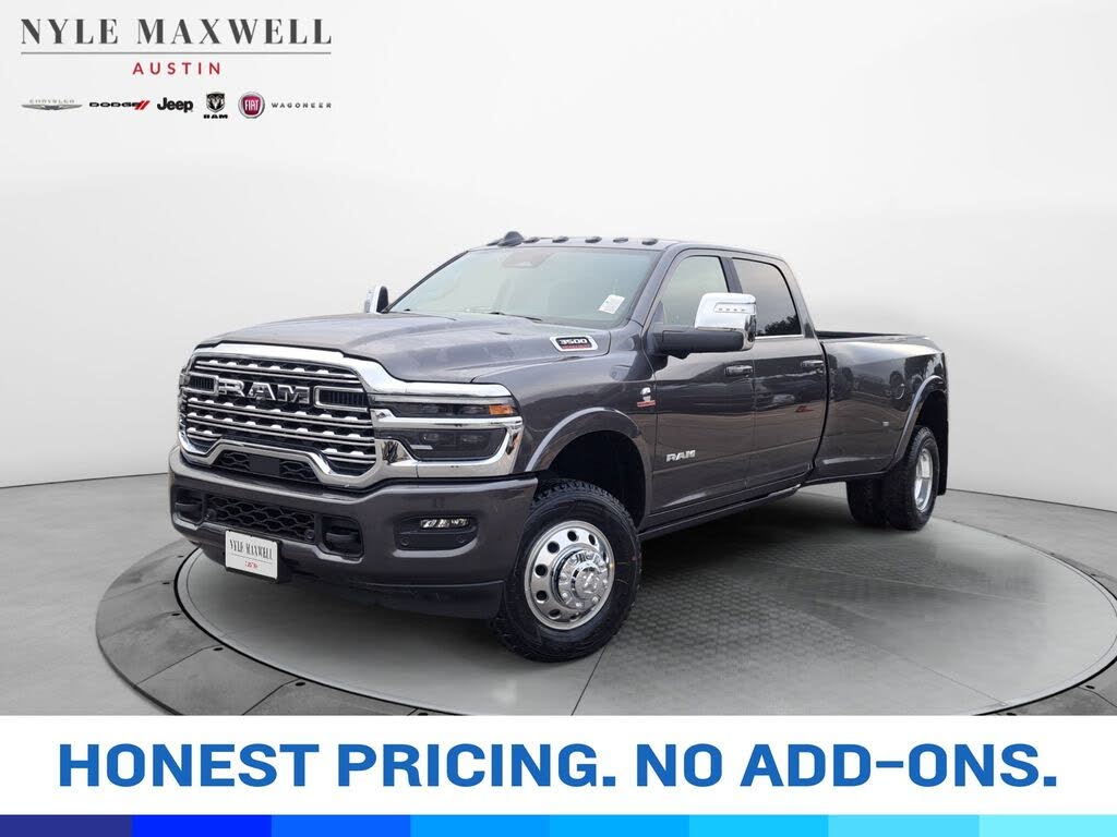2026 RAM 3500 Limited Crew Cab LB DRW 4WD
