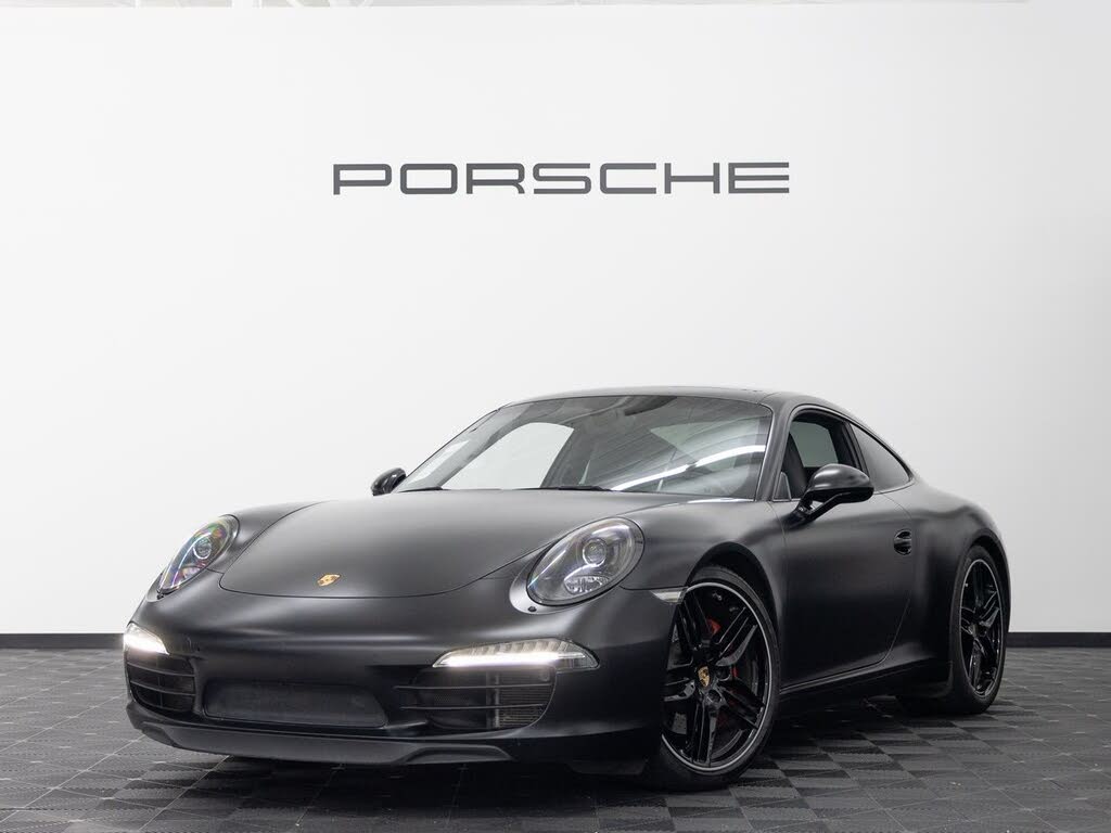 2014 Porsche 911 Carrera S Coupe RWD